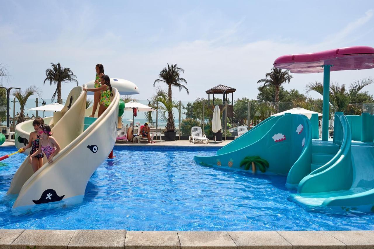 Sole Aparthotel Pool & Spa Mamaia Nord Navodari Exterior photo
